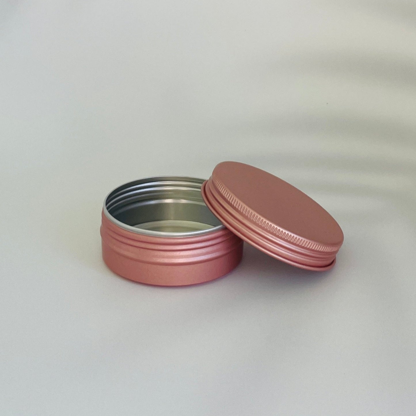 Pink 60g aluminium tin